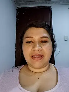 SafiroJhons's cam snapshot