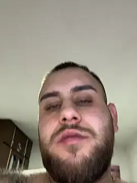 Andreiandu23 live sex cam