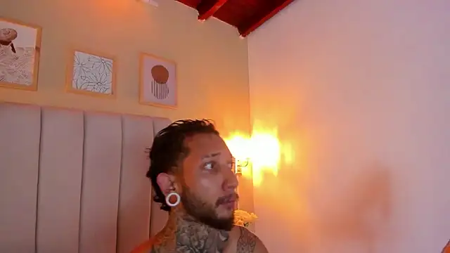 axel_valtier live sex cam