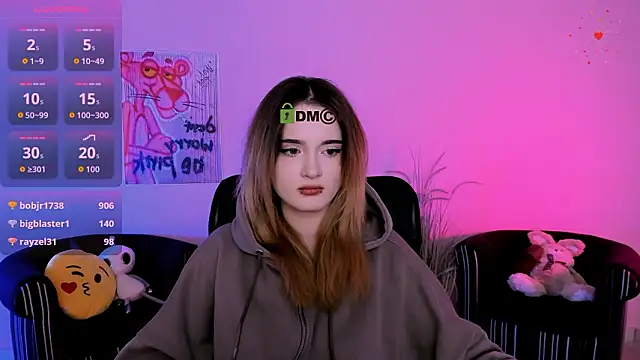 liana_kisses's cam snapshot