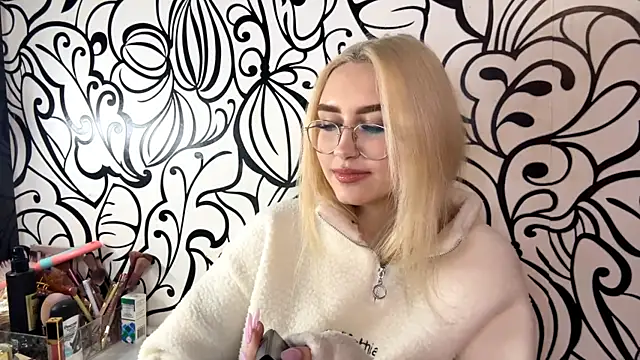 Kat_Catherine's cam snapshot