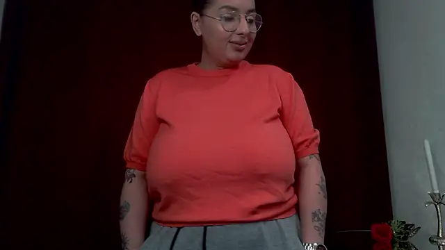 BustyAllyy's cam snapshot