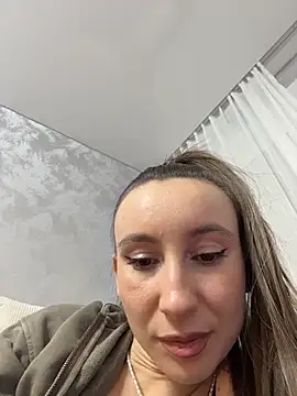 viviandaimond1 live sex cam