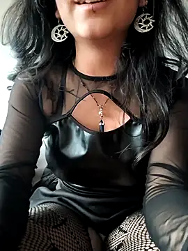 Lila_Desiree live sex cam