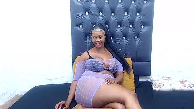 AUGUSTBLOOMxx's cam snapshot