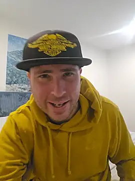 MotoGuy4life live sex cam