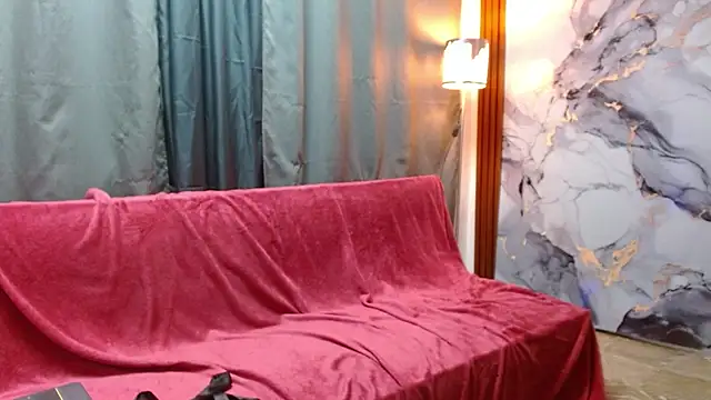 Avrilhill18's cam snapshot