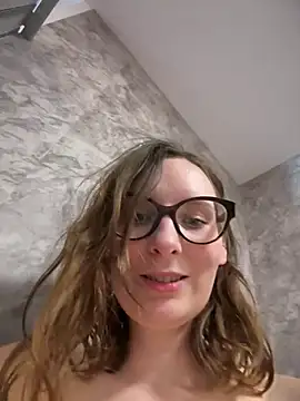 The_Snowwhitee live sex cam