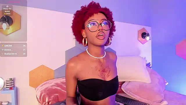 Afrodita_sweeet's cam snapshot