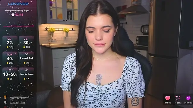 adria_cavalli's cam snapshot