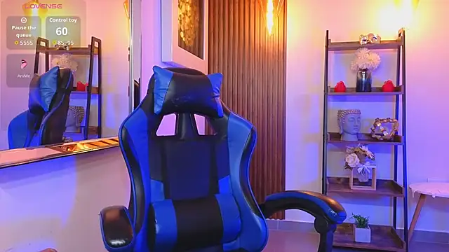 Kenya--Buhle live sex cam