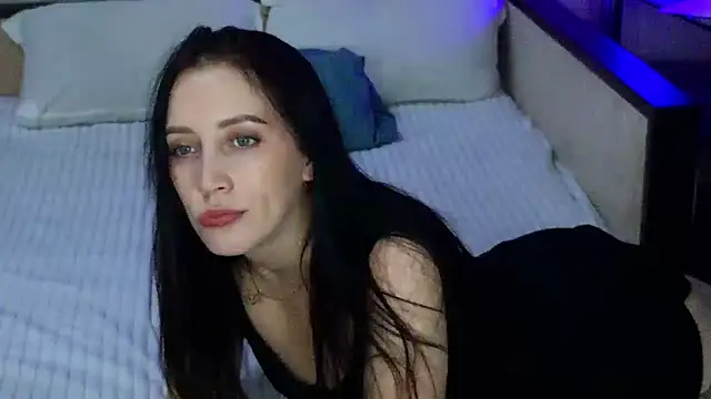 MonicaSweetx's cam snapshot