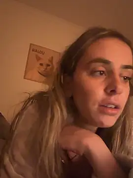 yoursexbabe_10's cam snapshot