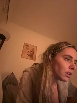 yoursexbabe_10's cam snapshot