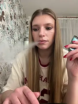 adel_secret's cam snapshot