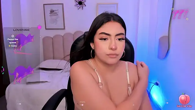 Maya_vexx's cam snapshot