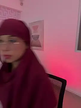 naishaa_'s cam snapshot