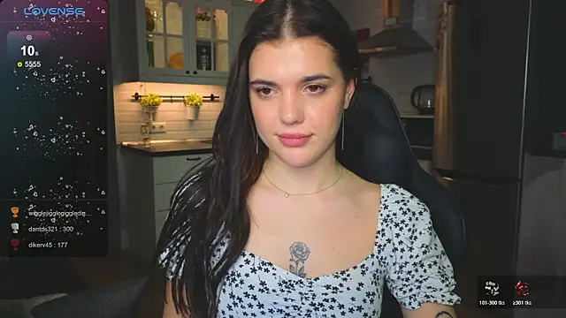 adria_cavalli's cam snapshot