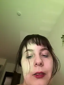 Helena_manok's cam snapshot