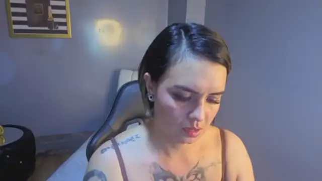 zarcasutra_t's cam snapshot