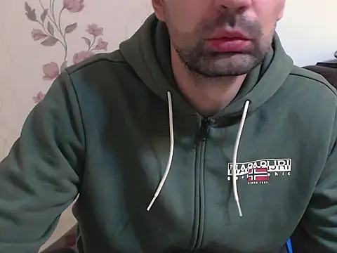 Leo_1617 live sex cam