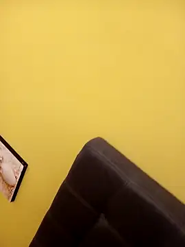 BrendaRojas_'s cam snapshot