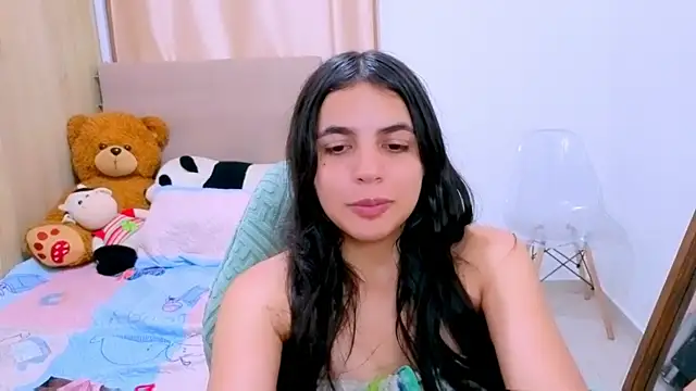 _elenna's cam snapshot