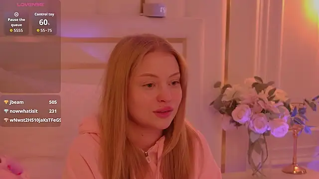 MollyHilton's cam snapshot