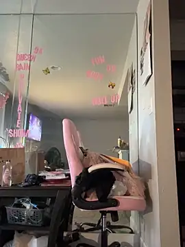 Rainfallzzxx's cam snapshot