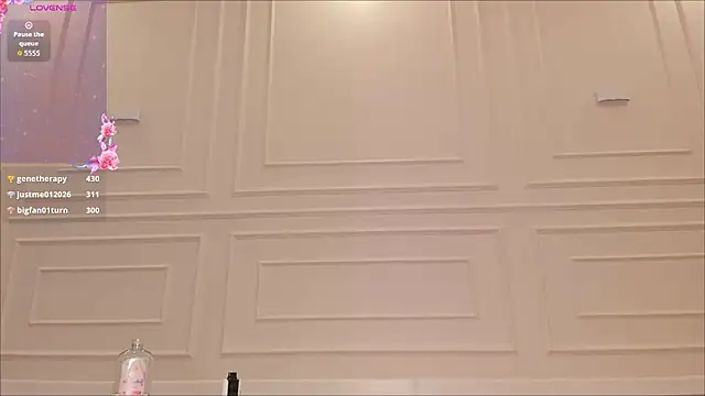 Silviane_X live sex cam