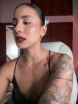 Ale_Lewis's cam snapshot