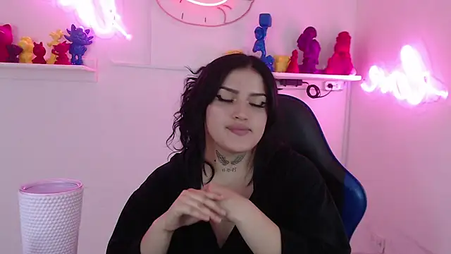 sari_belle's cam snapshot