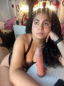 Yassy_vazquez live sex cam