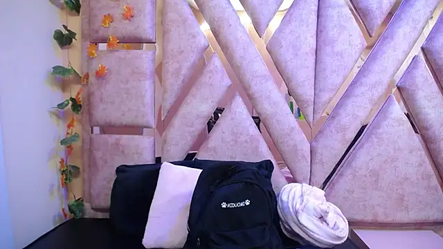 slut_anal_'s cam snapshot