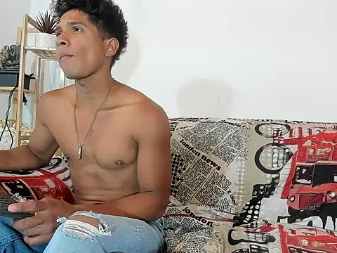 Yoel_hot2004 live sex cam