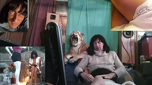 SissiDomination live sex cam