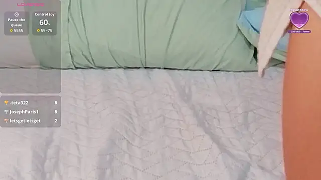 Beautifulskinny18 live sex cam