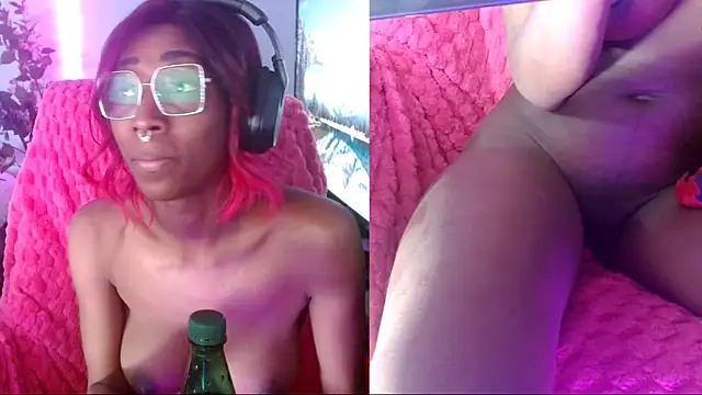 alys_at_college live sex cam