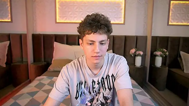 StefanBev live sex cam