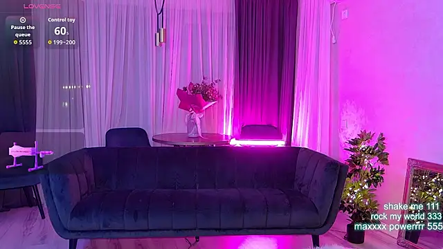 CutiePie69__ live sex cam