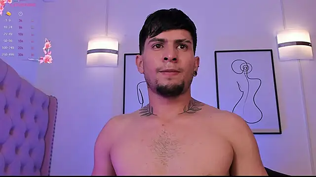 vaalentiino live sex cam