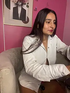 -BabyLuna's cam snapshot