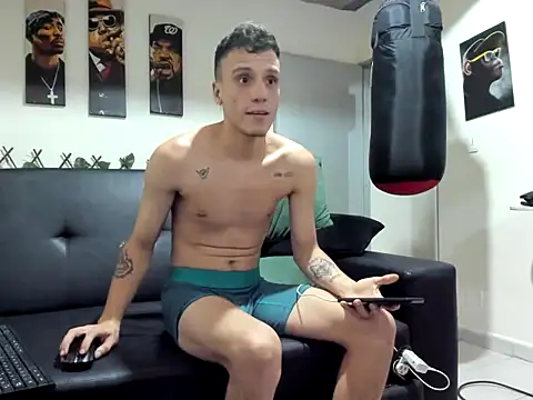 Latins_Boss's cam snapshot