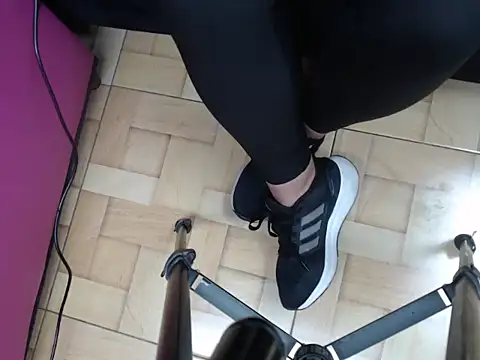 Cherryceren's cam snapshot