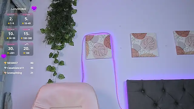 Quiinn_bx's cam snapshot