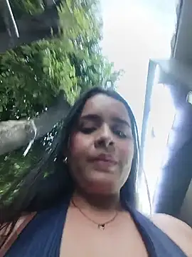 Julieth_hot-69's cam snapshot