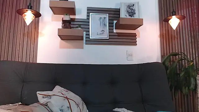 Layla_707's cam snapshot