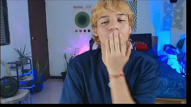 Habel__moretti's cam snapshot