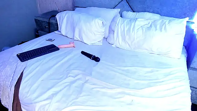 NaomySakura's cam snapshot