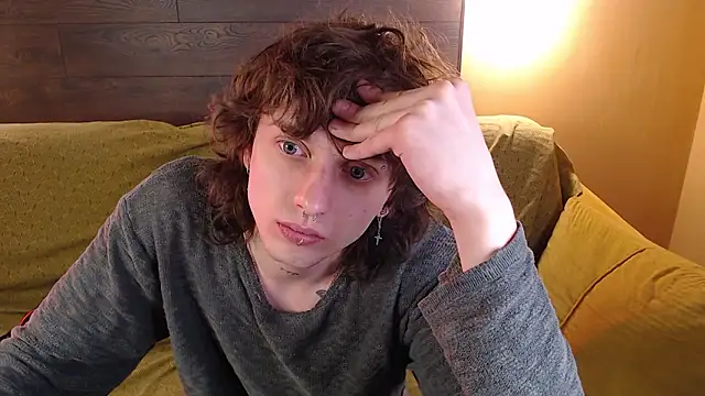 g1vememoney's cam snapshot